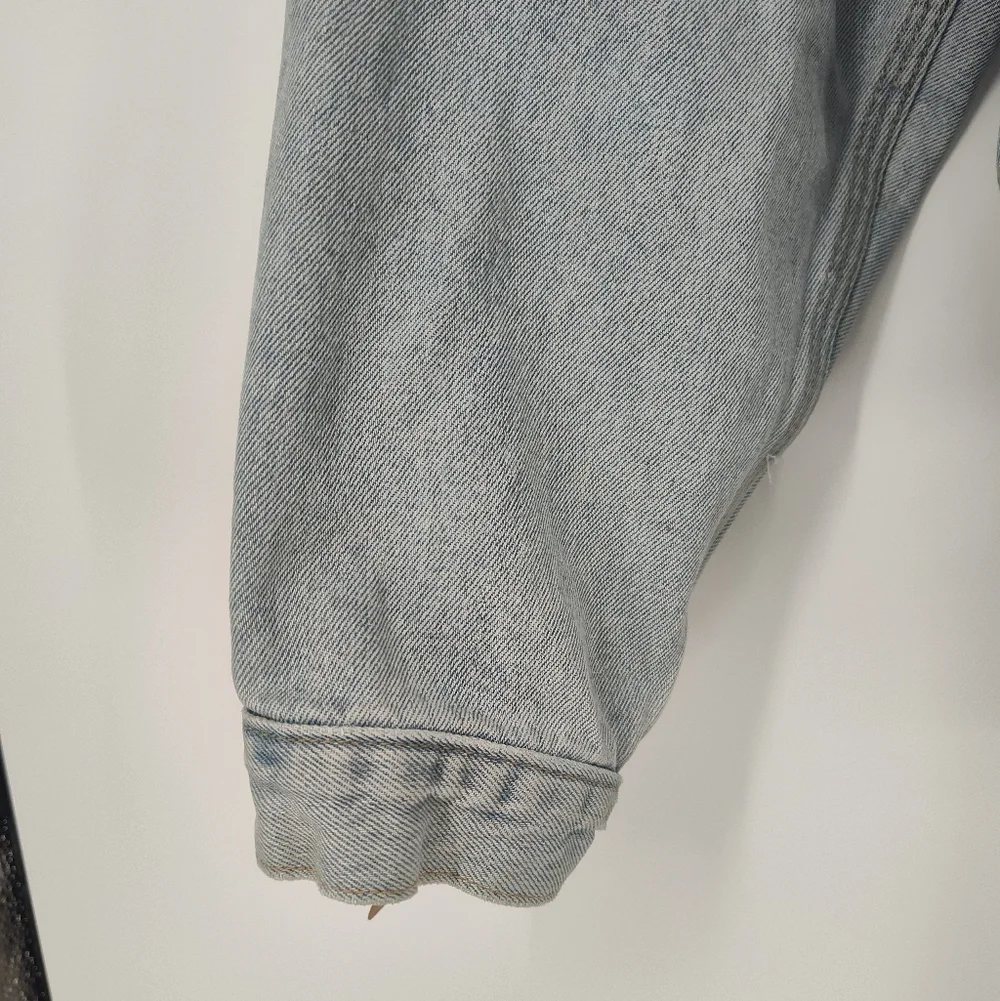 Vintage Banana Republic Men's Denim Jacket with Beige Leather Collar Size Medium